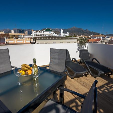 Apartamentos Kronox Nerja Exteriör bild