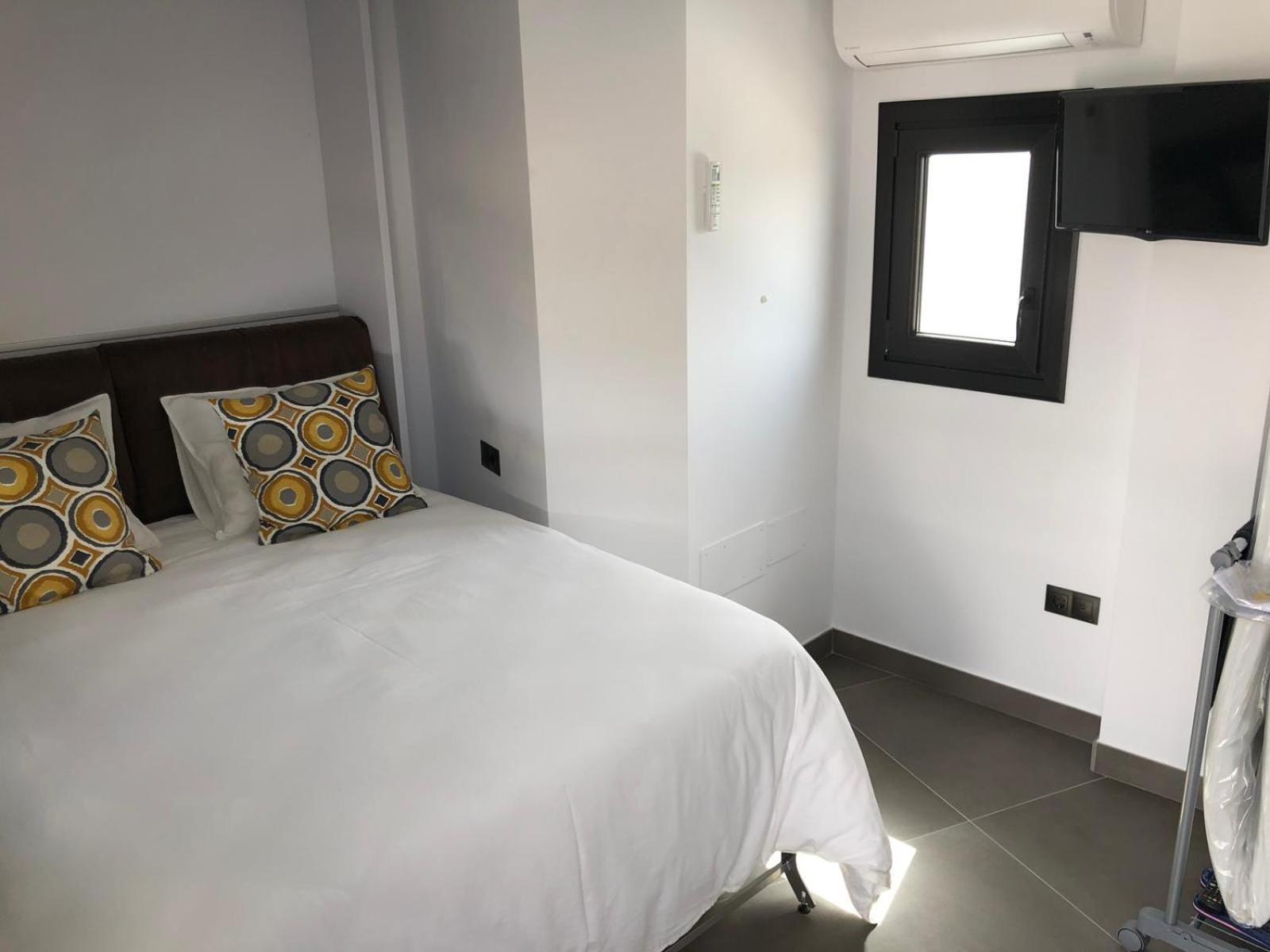 Apartamentos Kronox Nerja Exteriör bild