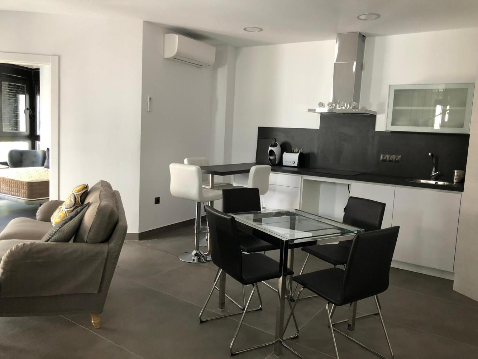 Apartamentos Kronox Nerja Exteriör bild