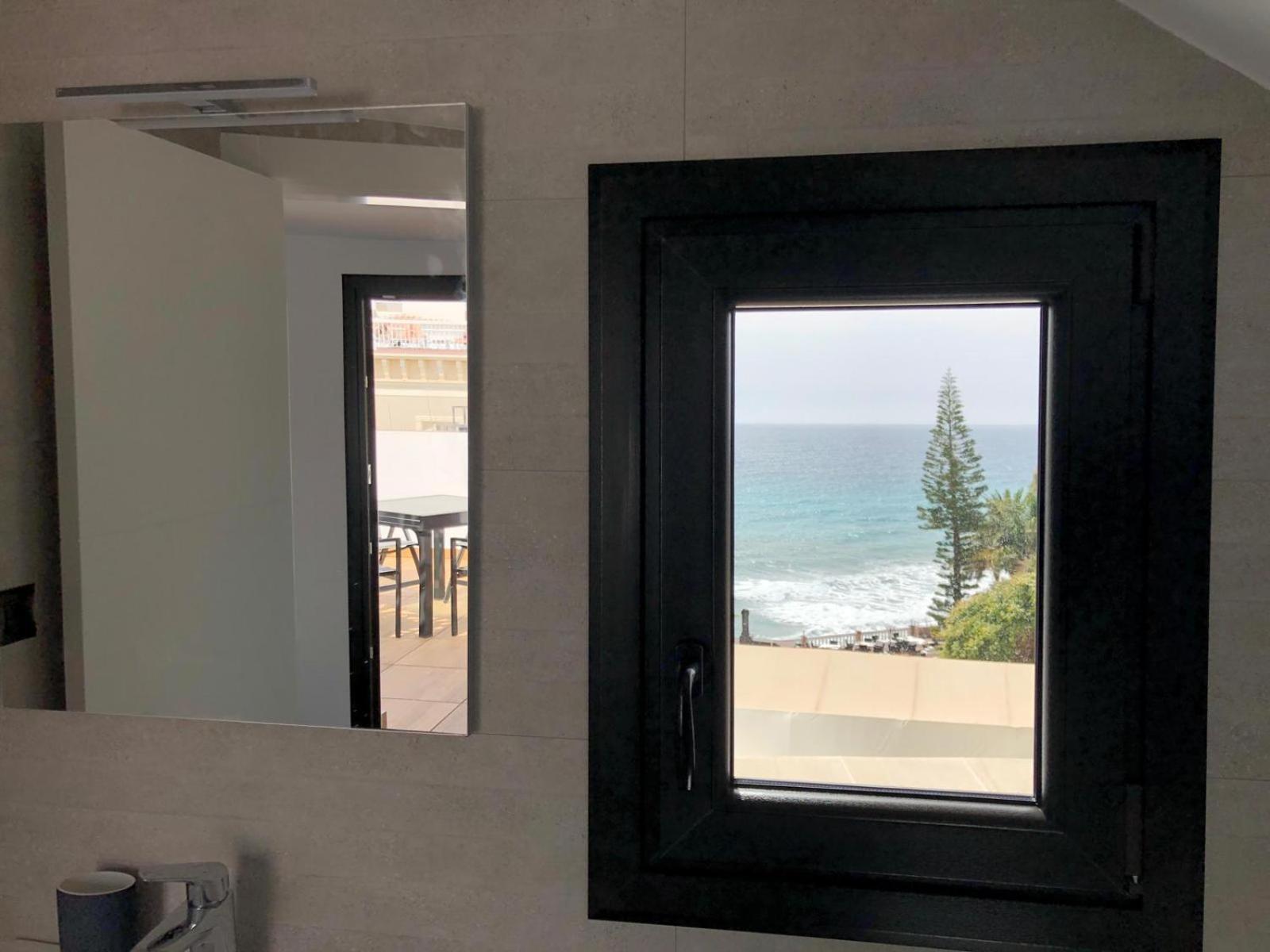 Apartamentos Kronox Nerja Exteriör bild